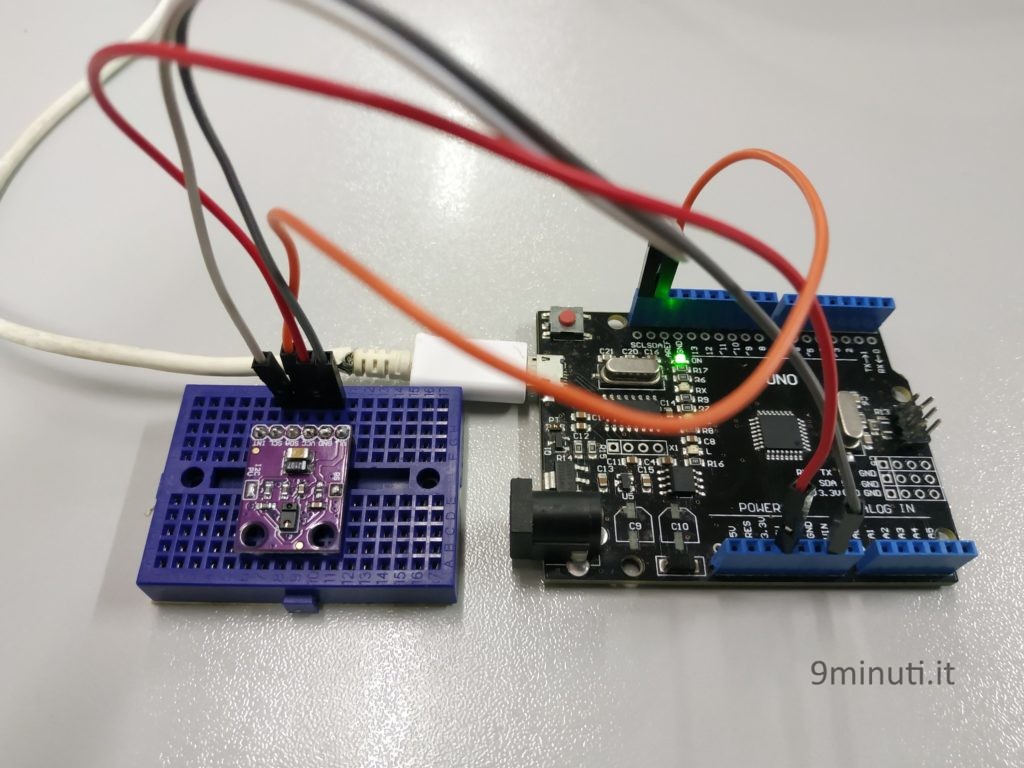 Sensore APDS 9960 con Arduino: Gesture - Colori - Distanza - 9minuti.it